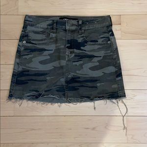 Express Army Print Mini Skirt